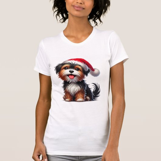 サンタの帽子をかぶった愛らしい子犬  Tシャツ (正面)