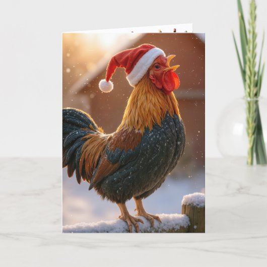 サンタの帽子をかぶった鳴き声をあげるクリスマスの雄鶏 カード (正面)
