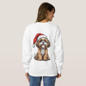 サンタの帽子をかぶってクリスマスをお祝いする可愛い犬 スウェットシャツ (裏面フル)