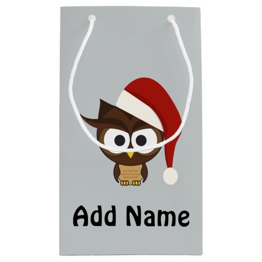 サンタの帽子を身に着けている怒っているフクロウ スモールペーパーバッグ (裏面)