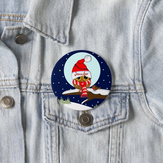 サンタの帽子及び名前をカスタムするボタンを持つフクロウ 缶バッジ (インサイチュ)