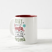 サンタの忘れ事おばあちゃん頼だ ツートーンマグカップ (正面左)