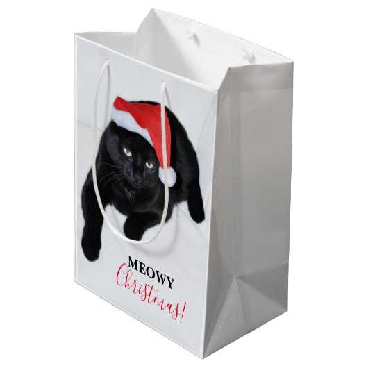 サンタの赤い帽子を持つ猫 ミディアムペーパーバッグ (裏面アングル)