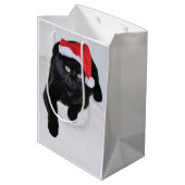 サンタの赤い帽子を持つ黒猫 ミディアムペーパーバッグ (裏面アングル)