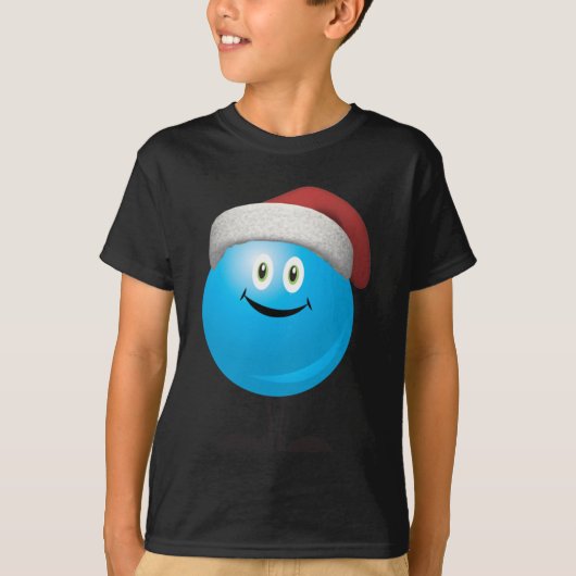 サンタの赤い帽子を身に着けている青いクリスマスのオーナメント Tシャツ (正面)