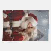 サンタキスをするクロース夫妻 キッチンタオル (横)