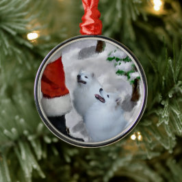 サンタクリスマスを迎えたアメリカのエスキモー犬 メタルオーナメント