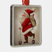 サンタクロースおよび押しのスクーター メタルオーナメント (右)