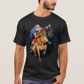 サンタクロースがクリスマストナカイに乗ってビールを飲んでいる Tシャツ (正面)
