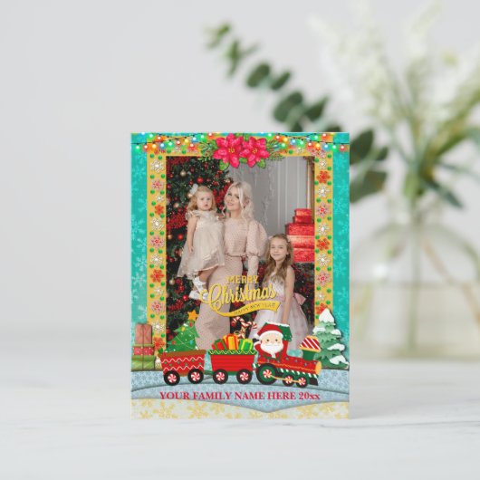 サンタクロースが列車の中でプレゼントとクリスマスツリーを シーズンポストカード (スタンド正面)