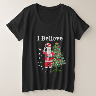 サンタクロースとクリスマスツリー（濃いシャツ） プラスサイズTシャツ