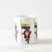 サンタクロースとコロンビアの看板 コーヒーマグカップ (中央)