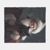 サンタクロースとタキシード猫フェスティバルクリスマス フリースブランケット (正面(横))