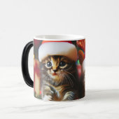 サンタクロースとトナカイの帽子が可愛い子猫 モーフィングマグカップ (正面左)