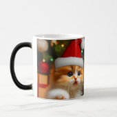 サンタクロースとトナカイの帽子が可愛い子猫 モーフィングマグカップ (左)