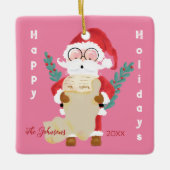 サンタクロースと彼のリストピンククリスマスオーナメント セラミックオーナメント (正面)