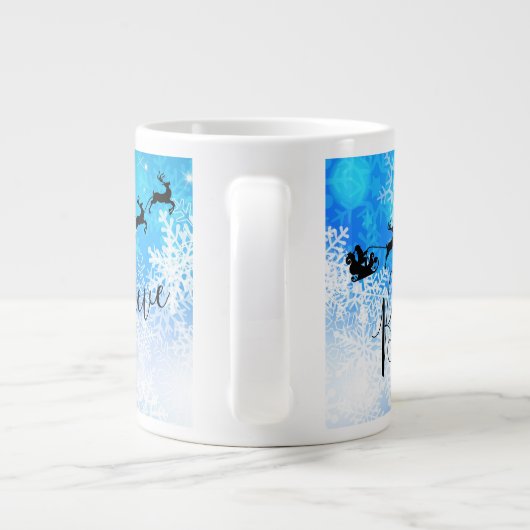 サンタクロースと彼飛んでいるのトナカイ信じ- ジャンボコーヒーマグカップ (裏面)