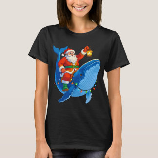 サンタクロースと泳ぐクジラ Tシャツ