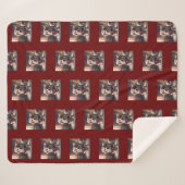 サンタクロースのかわいい犬と一緒に楽しいクリスマスを過ごしたい シェルパブランケット (正面(横))