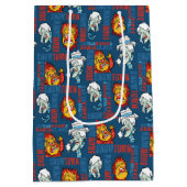 サンタクロースのない年™スノータウンが大盛況 ミディアムペーパーバッグ (裏面)