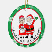 サンタクロースのクリスマスパーソナライズされた夫妻 セラミックオーナメント (左)
