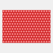 サンタクロース、キャンディミンツ、クリスマス小妖精や小人オン・レッド ラッピングペーパーシート (正面)