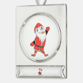 サンタクロース・ペンギンがクリスマスの準備 シルバープレートバナーオーナメント (左)