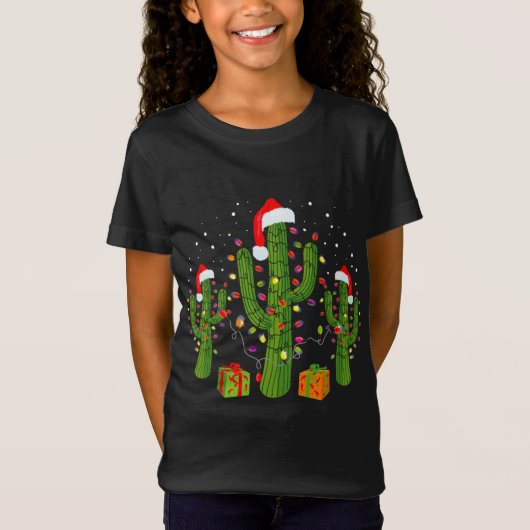 サンタハットとライトを着たクリスマスサボテン Tシャツ (正面)