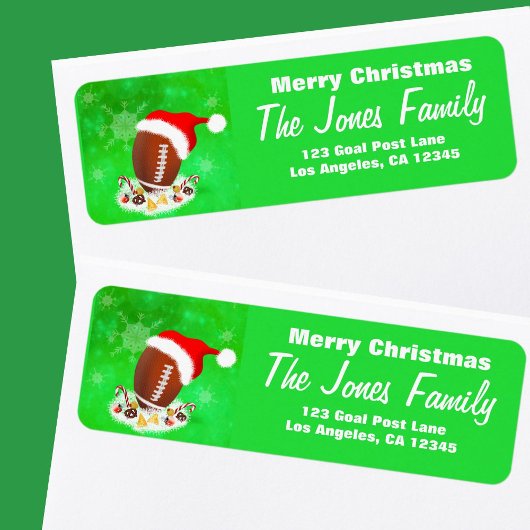 サンタハットと軽食で楽しいクリスマスフットボール ラベル