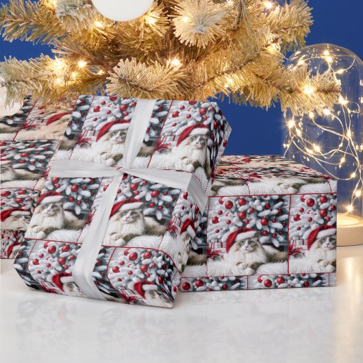 サンタハットに登場するクリスマスのラグドール猫 ラッピングペーパー (クリスマス)