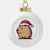 サンタハットのクリスマスカピバラ セラミックボールオーナメント (正面)