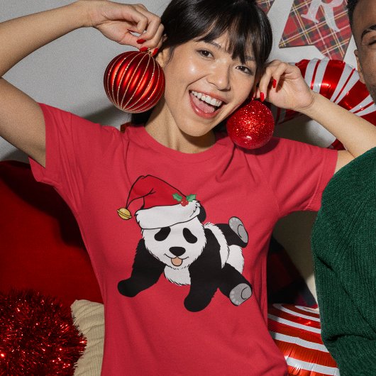 サンタハットの女の子が大好きなクリスマスパンダ Tシャツ