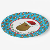 サンタハットを着たクリスマスポテトが幸せ ペーパープレート (アングル)