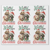 サンタハットを被って愉快なクリスマス犬を迎え上げる ラッピングペーパー (フラット)