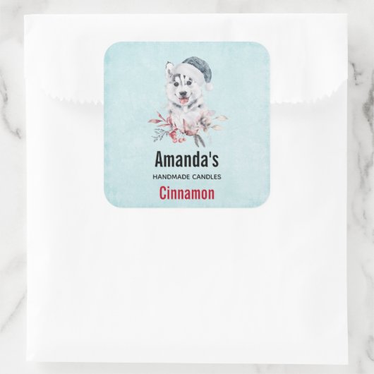 サンタハットキャンドルビジネスのクリスマスハスキー犬 スクエアシール (バッグ)