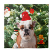 サンタハットブルドクリスマスツリー雪だるまギフトボックス タイル (正面)