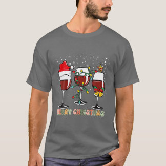 サンタハットプレイドと散らかったクリスマスワイングラス Tシャツ