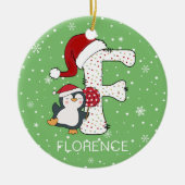 サンタハットペンギンスノーフレークのクリスマスアルファベット セラミックオーナメント (正面)