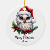 サンタハットホリーの可愛いスノーフクロウカスタムル セラミックオーナメント (裏面)
