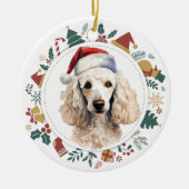 サンタハットホワイトプードルドッグクリスマスリース セラミックオーナメント (正面)