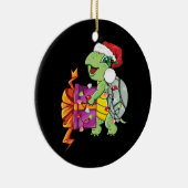 サンタハットメリークリスマスライトを着たウミガメ セラミックオーナメント (右)