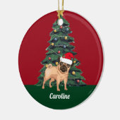 サンタハットレッドのかわいいクリスマスパーソナライズされたのパグ セラミックオーナメント (左)