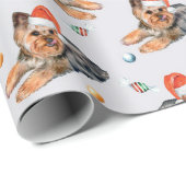 サンタハットレッドグリーンホワイトかわいいクリスマスドッグ ラッピングペーパー (ロールコーナー)