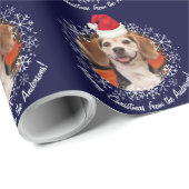 サンタハット雪の結晶でペットの写真ネイビークリスマス ラッピングペーパー (ロールコーナー)