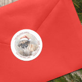 サンタパグ犬の雪景色の水彩画シーン ラウンドシール