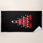 サンタピンクフラミンゴクリスマスツリー ビーチタオル (正面)