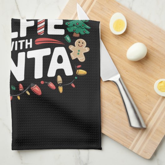 サンタファミリーのクリスマスと自撮りする可能性が高い キッチンタオル (四つ折り)