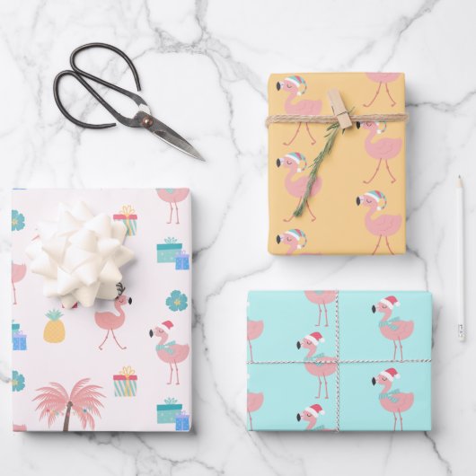 サンタフラミンゴパターンおもしろいピンク熱帯クリスマス ラッピングペーパーシート (正面)