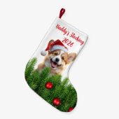 サンタポーズコーギーのホリデーステッキ スモールクリスマスストッキング (正面 (吊り時))