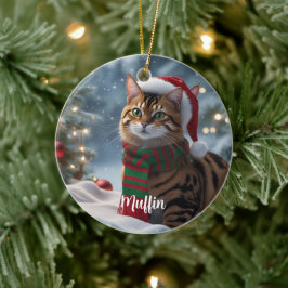 サンタポーズベンガル猫のクリスマスパーソナライズされた セラミックオーナメント